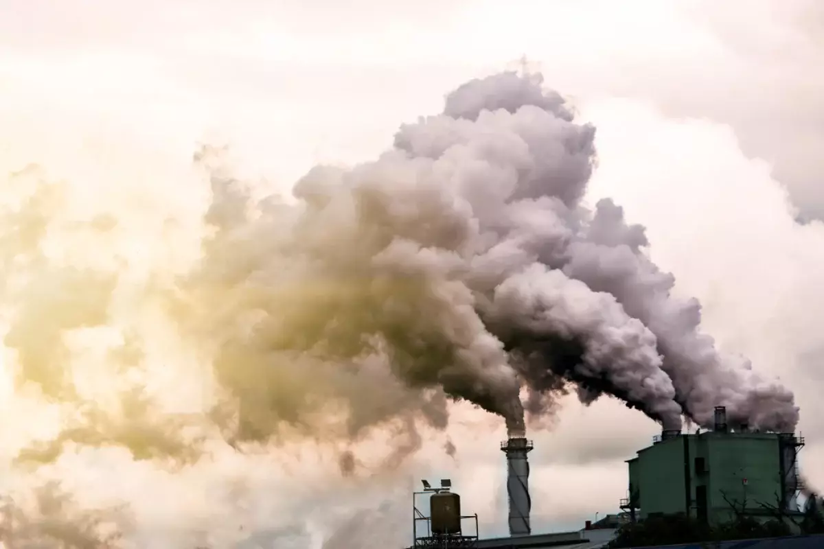 Экология Алматы: маслихат утвердил новые правила охраны атмосферного воздуха