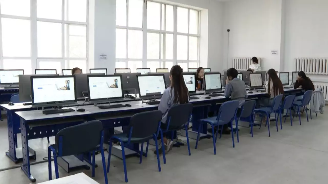 Пилотный проект поддержки педагогов показал эффективность