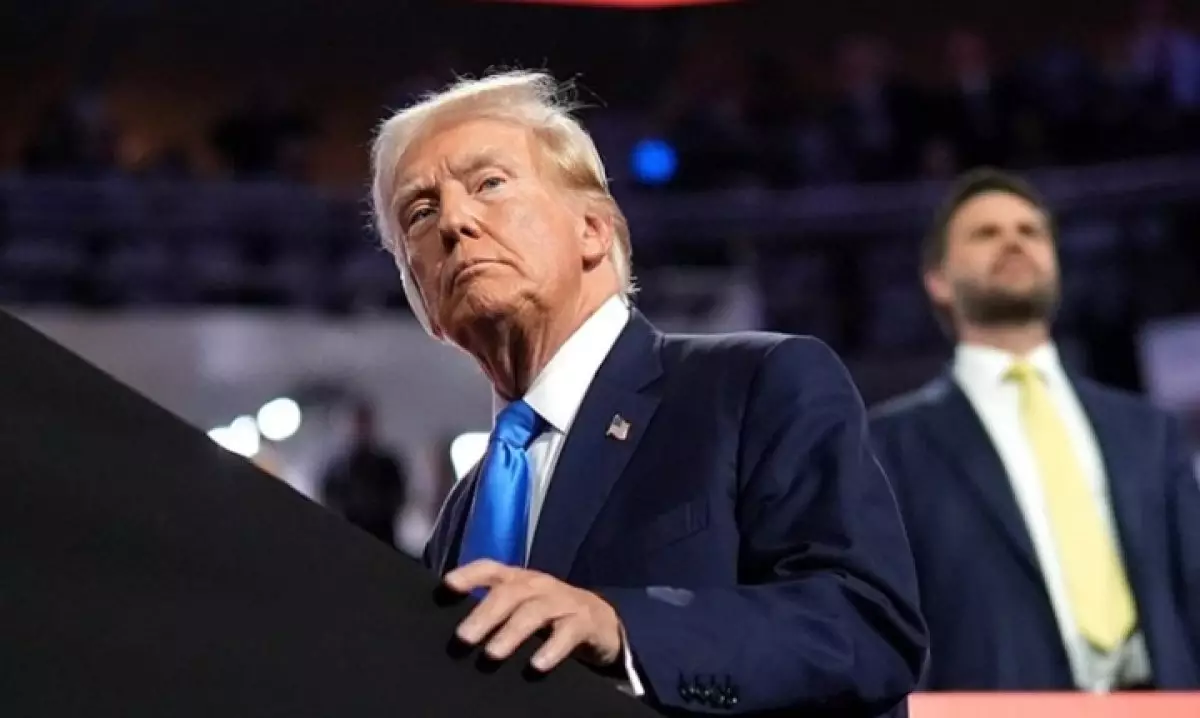 Трамп Ресейге қарсы жаңа санкцияларды қолдады