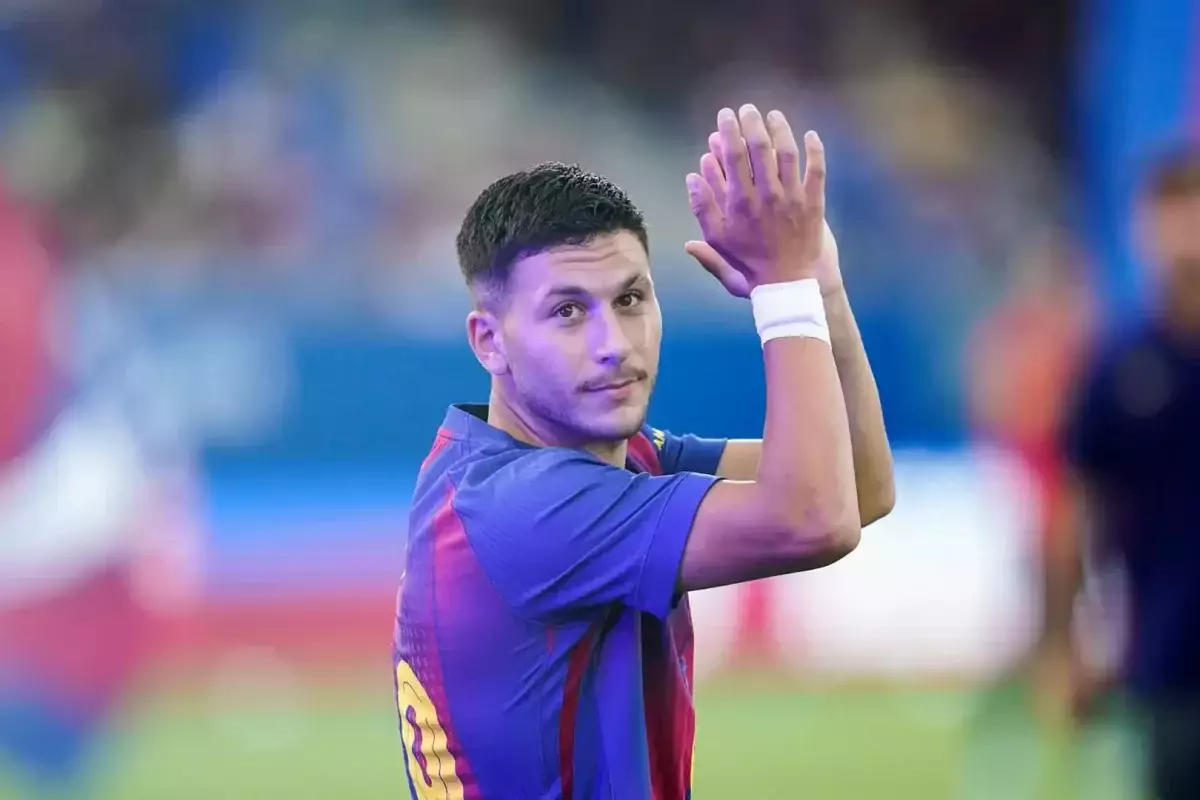 Наследник Месси и Ямаля в «Барселоне»: кто забрал легендарный 19-й номер