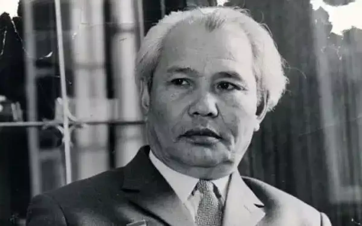 Бүгін – қазақтың талантты жазушысы Ілияс Есенберлиннің туған күні (ВИДЕО)