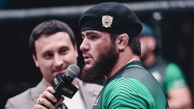 Чеченского бойца ММА наградили после победы нокаутом над казахом