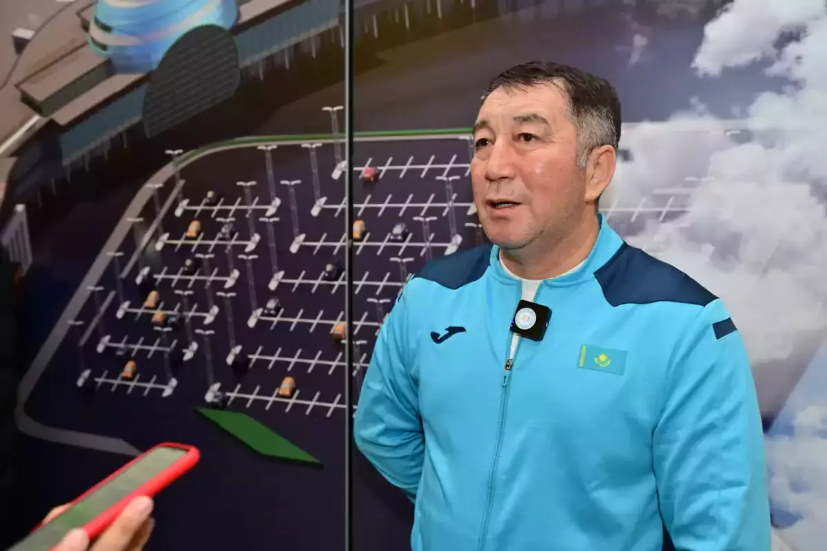 Қайрат Сәтжанов бас бапкерліктен кетті