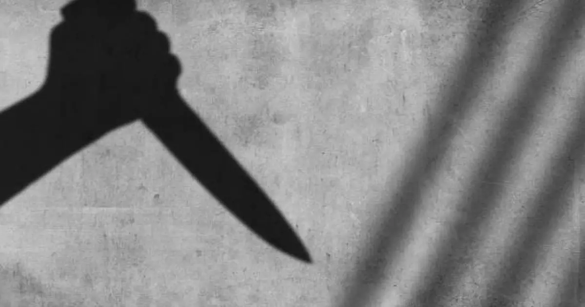  Екібастұзда көп қабатты үйлердің бірінде қанды оқиға болды. 