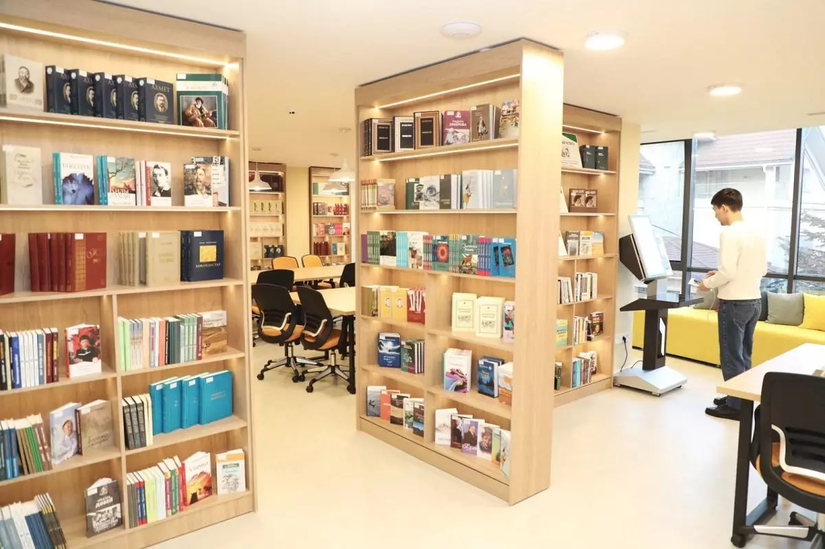 Cовременная библиотека с брайлем и IT-зоной открылась в Алматы