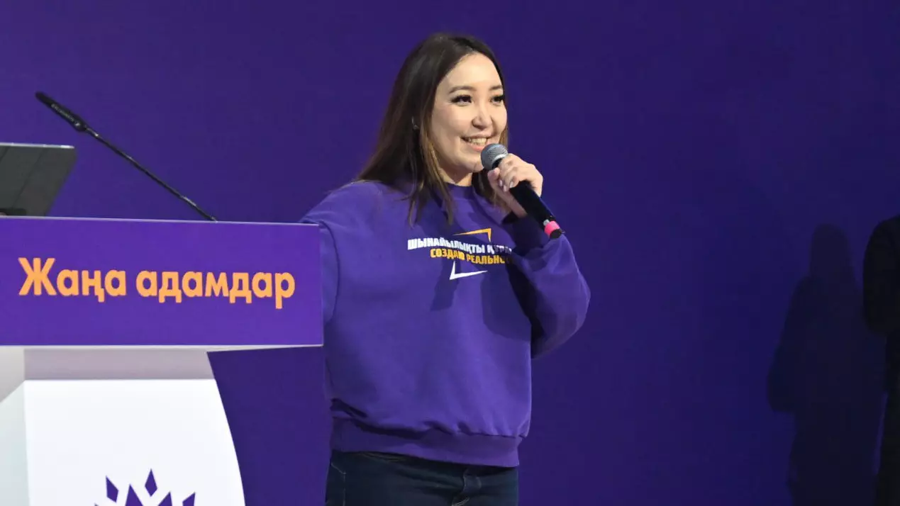 «Біз біреуге ұнауды мақсат етпейміз» — «Жаңа адамдар» қозғалысының көшбасшысы Асель Баденова сұхбат берді