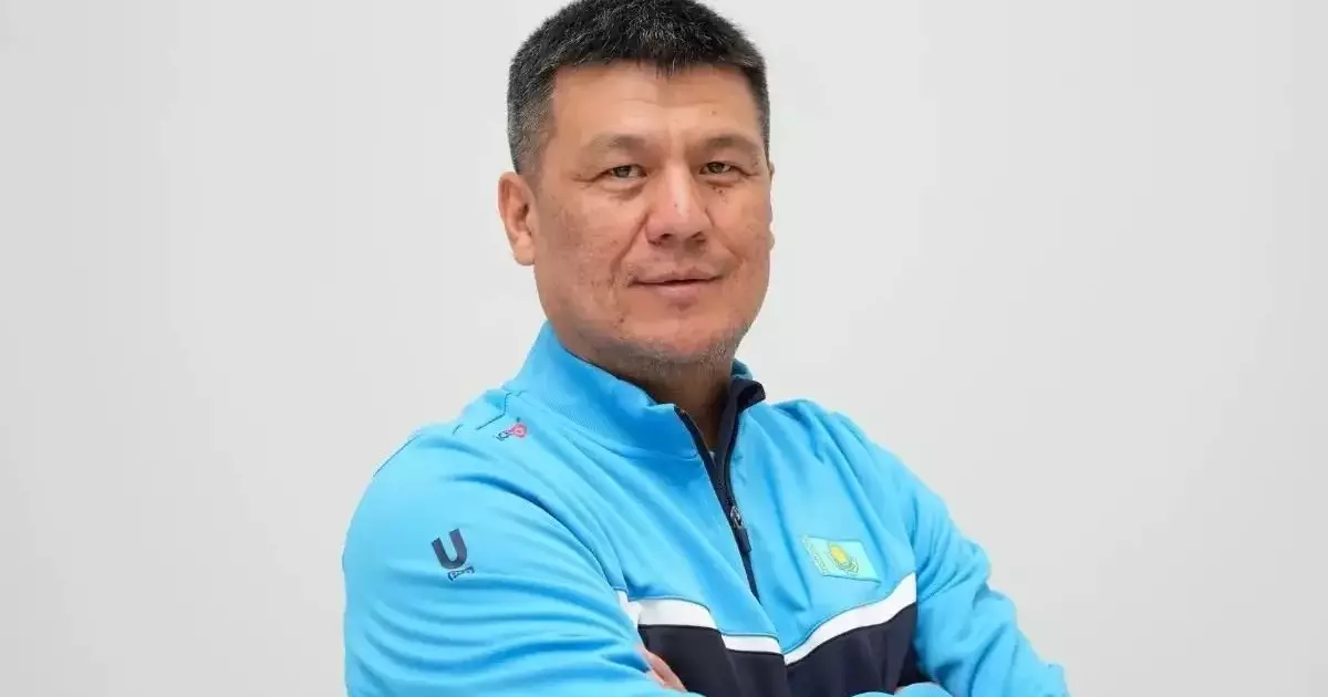  Санжар Тәшкенбайдың жеке бапкері ұлттық құраманың тізгінін ұстады 