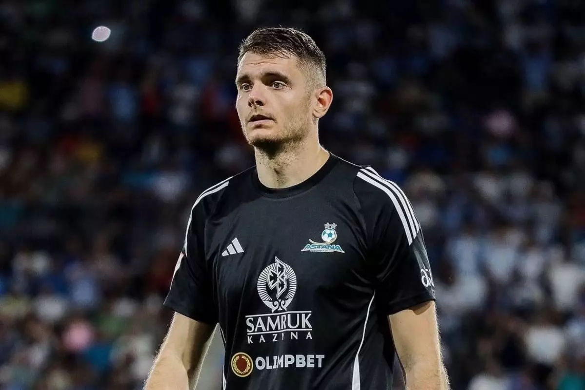 Почему «Астана» избавляется от вратаря многомилионной зарплатой