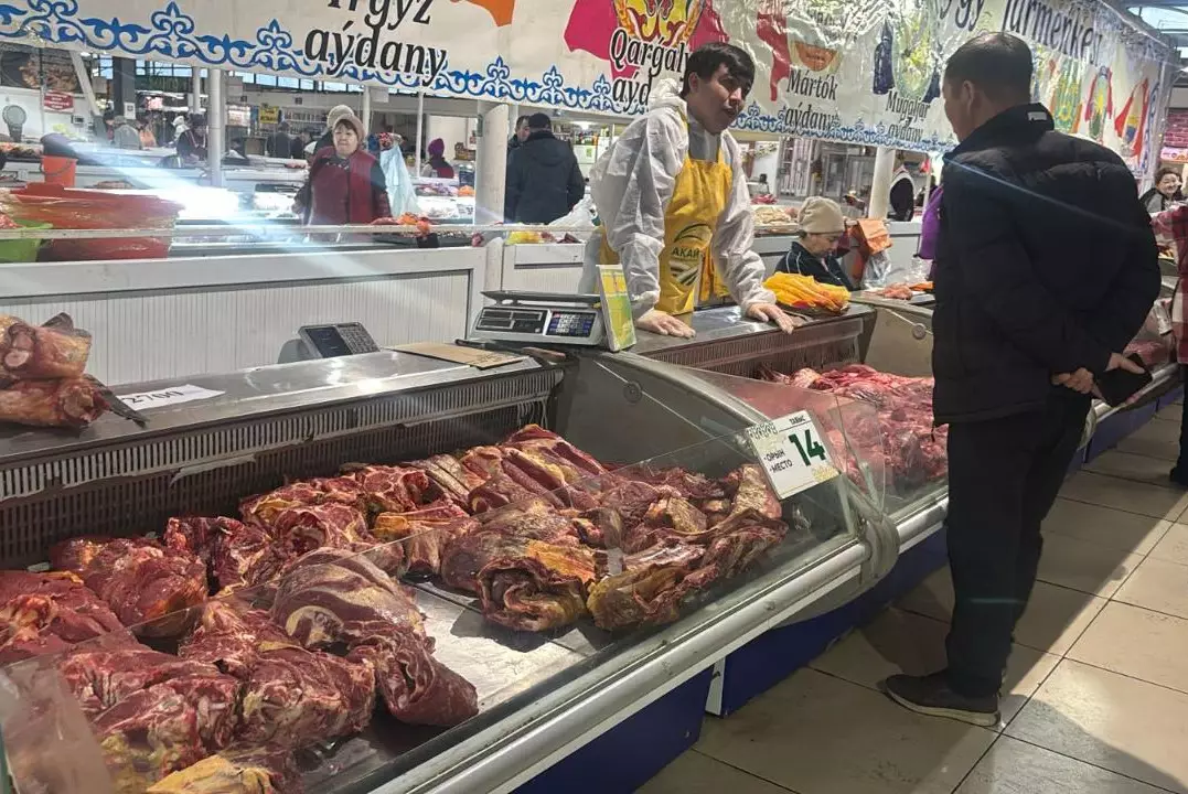 Более  2 тонн мясной продукции представлено на ярмарке в Актобе
