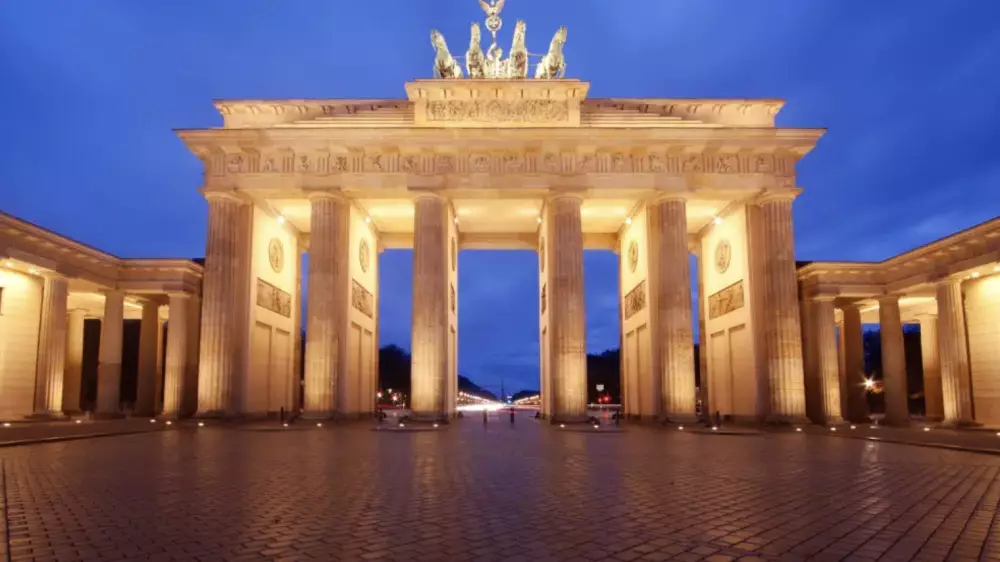 Германияда әрбір бесіншісі тұрғын елден көшкісі келеді