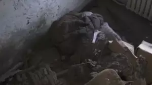 Теміртауда екі қабатты тұрғын үйдегі пәтердің бірінде төбе опырылып түсті.