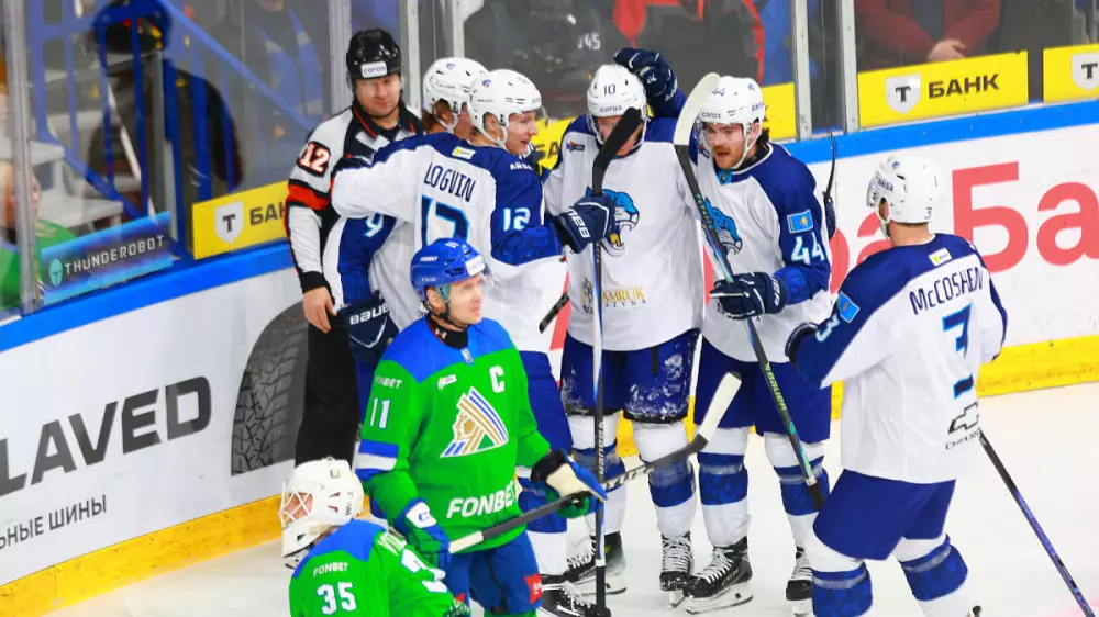 Четыре шайбы решили исход матча “Барыса“ в КХЛ