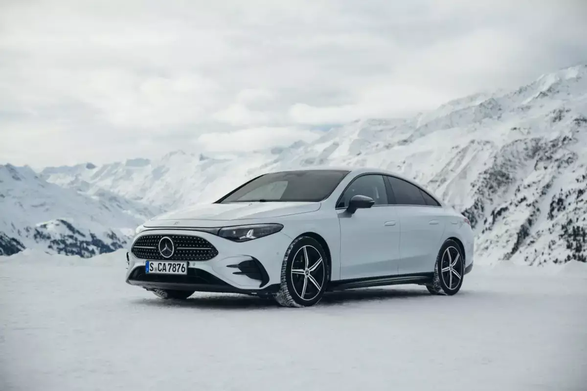 «Автомобилем года» впервые за 52 года объявлен Mercedes - новости на Lada.kz 10.01.2026