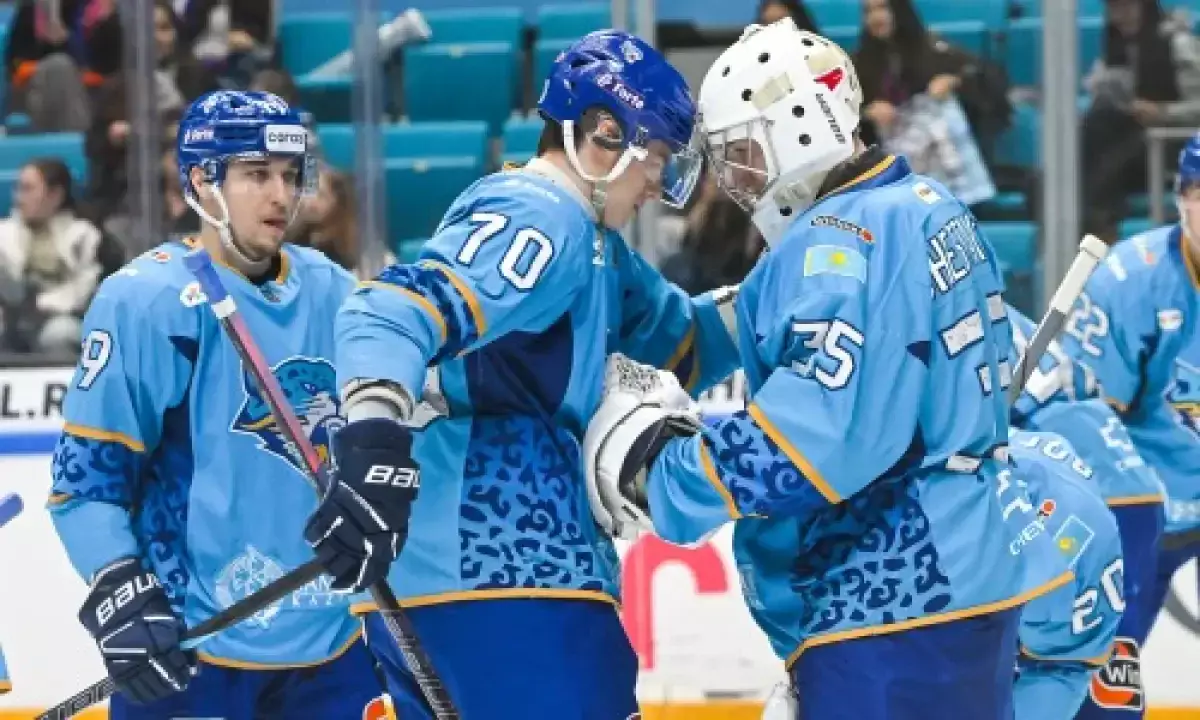 «Барыс» не удержал ничью и уступил «Салавату Юлаеву»