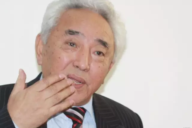 Қабдеш Жұмәділов. Бір қызық сапар