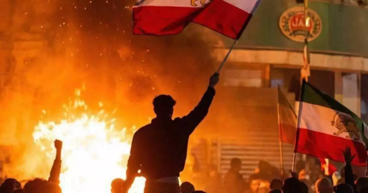  Тұтқындаулар мен өртенген мешіттер. Ирандағы наразылықтар туралы қазіргі не белгілі? 