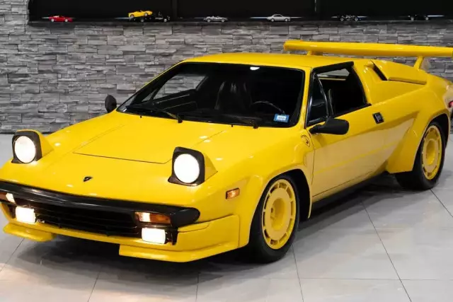 1980-жылдардағы сирек Lamborghini Jalpa спорткары аз ғана жүрісімен сатылымға шықты