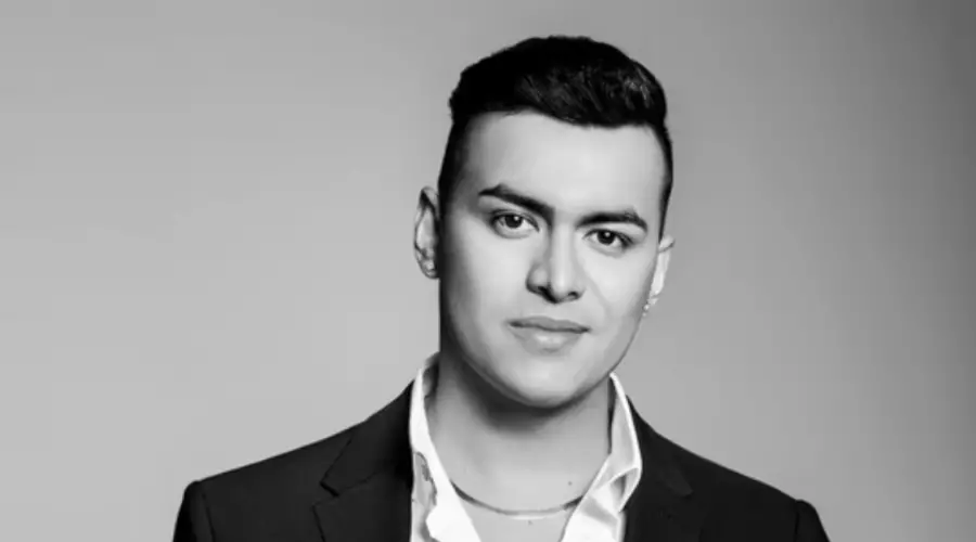 Ұшақ апатынан танымал әнші мен оның музыканттары қайтыс болды