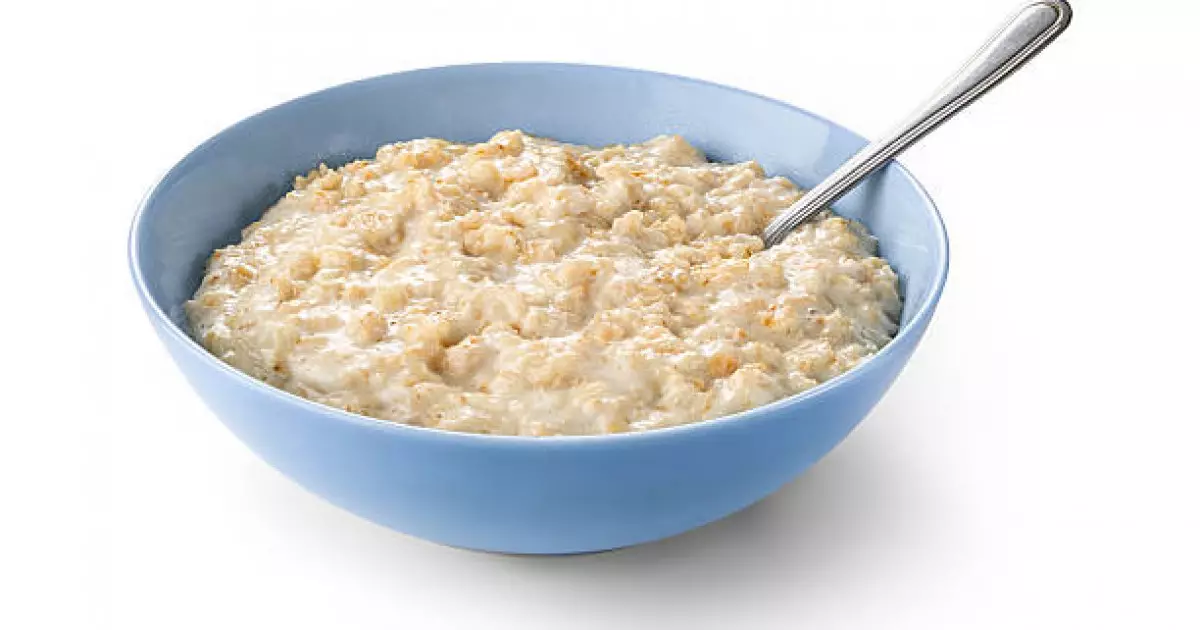   Сұлы жармасының пайдасы: күнде жесеңіз, ағзаңыз қалай өзгереді?   