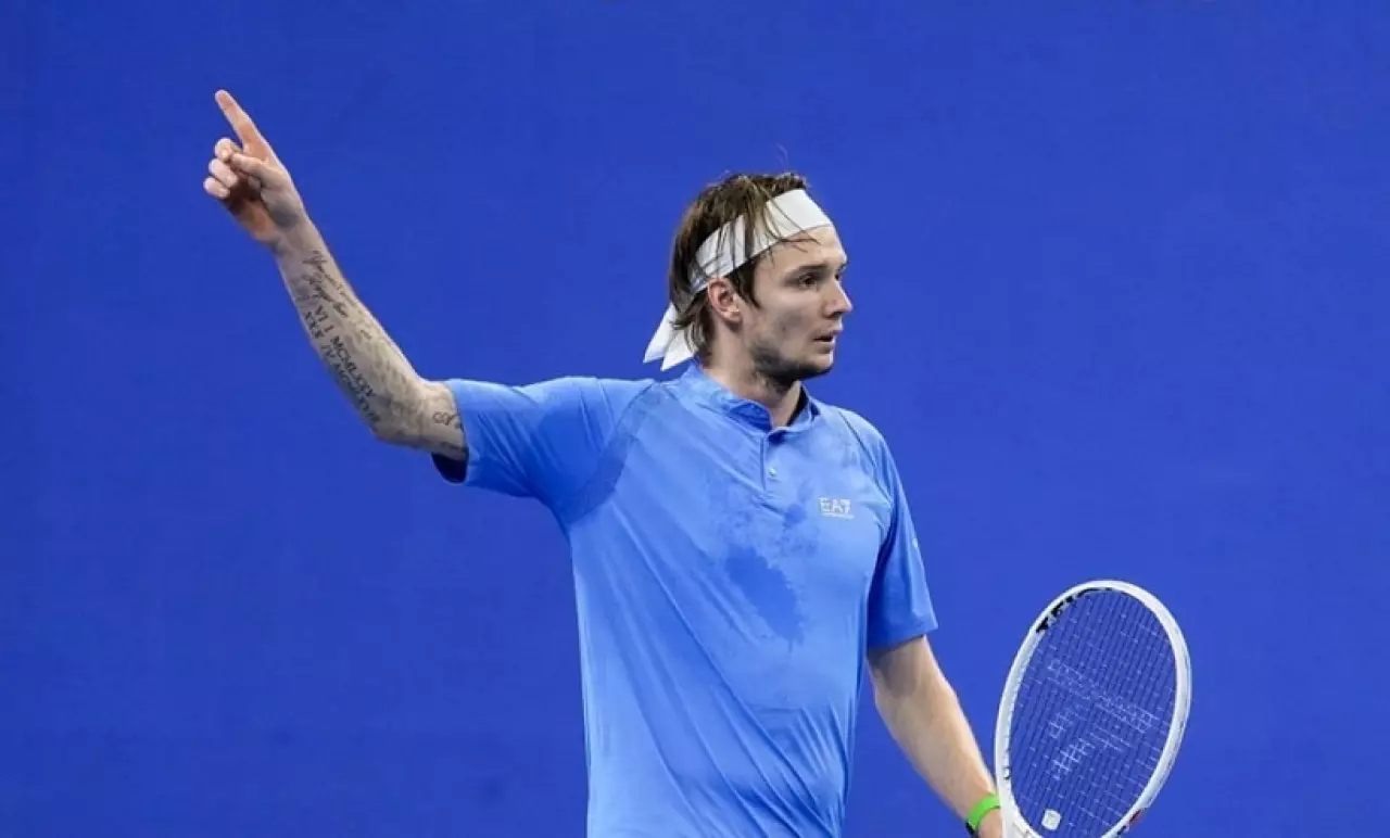 Казахстанский теннисист выиграл турнир в Гонконге