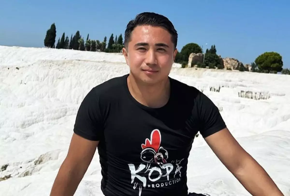 Известный блогер Кайсар Камза объявлен в розыск