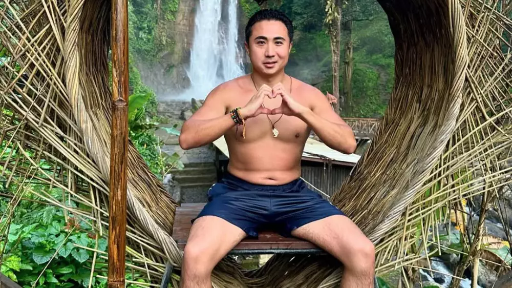 Блогер Кайсар Камза объявлен в розыск