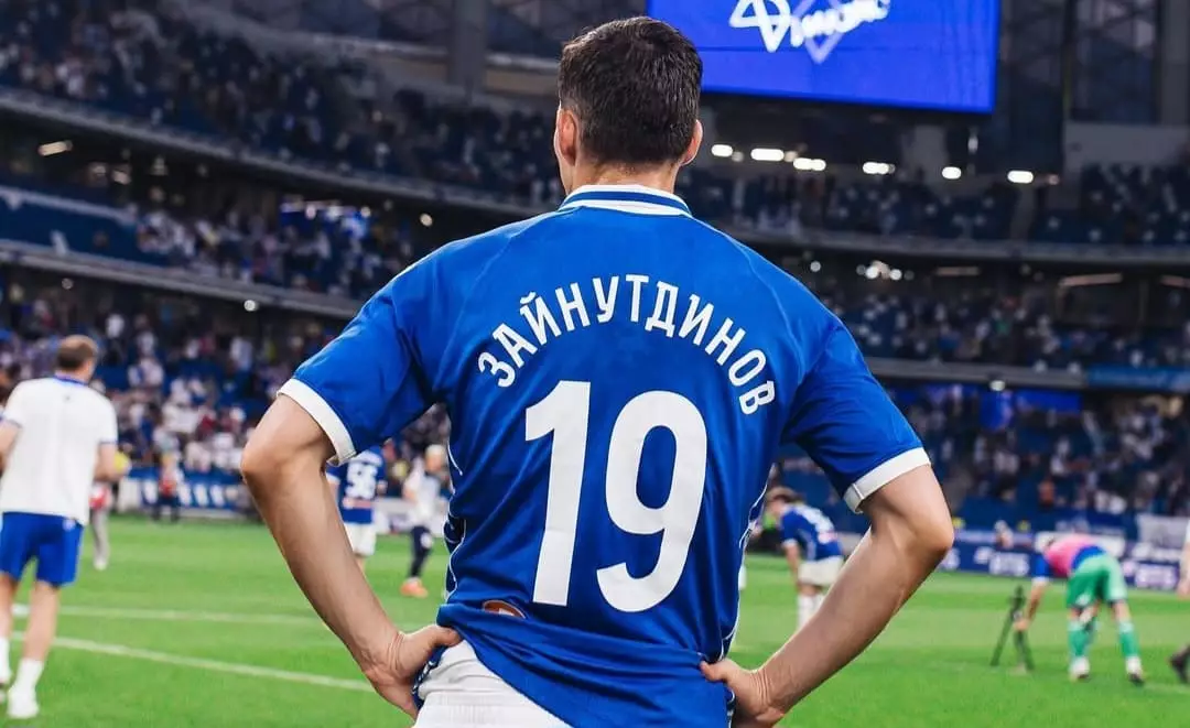 Бақтиер Зайнутдинов жанкүйерлерін қуантты (ВИДЕО)