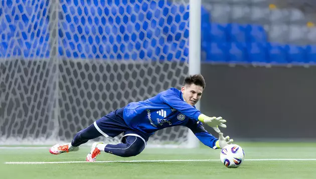 "Ордабасы" вернул вратаря сборной Казахстана из "Окжетпеса"