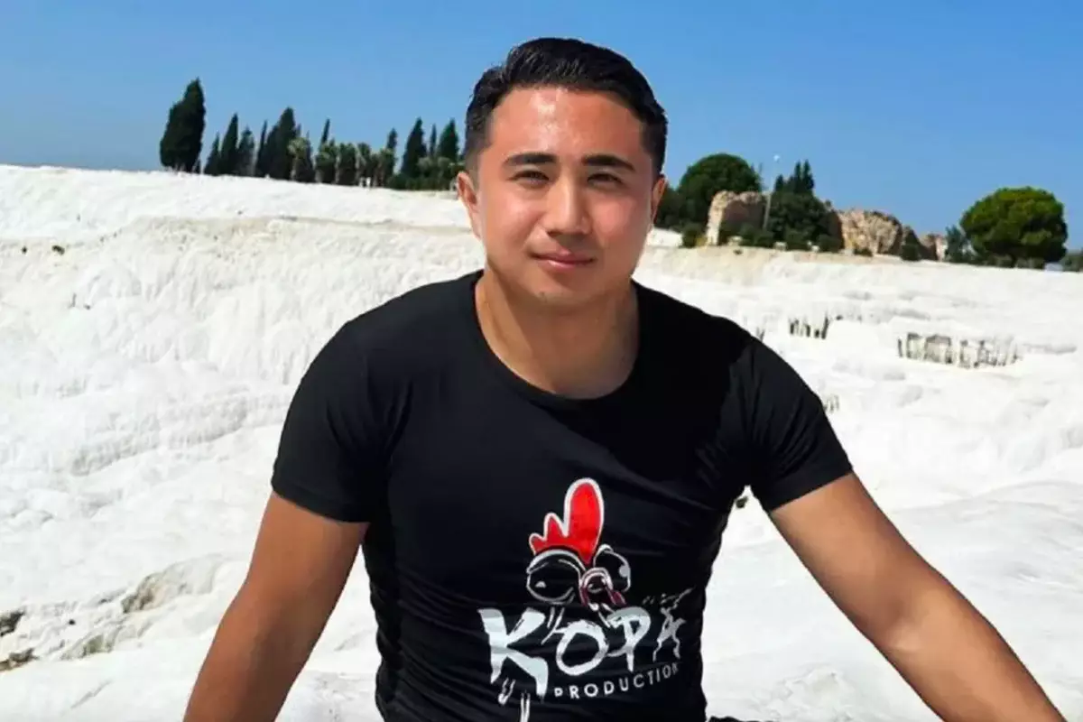 Популярного блогера Кайсара Камзу объявили в розыск