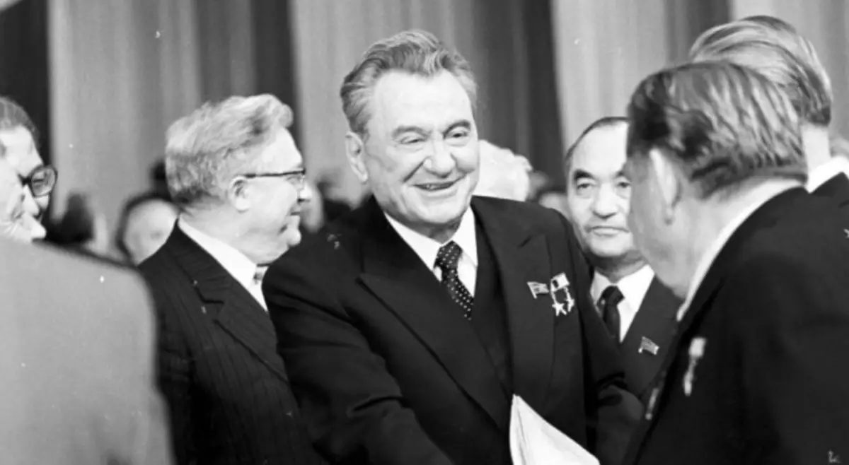 Бүгін қазақтың біртуар ұлы тұлғасы Дінмұхамед Қонаевтың туған күні (ВИДЕО)