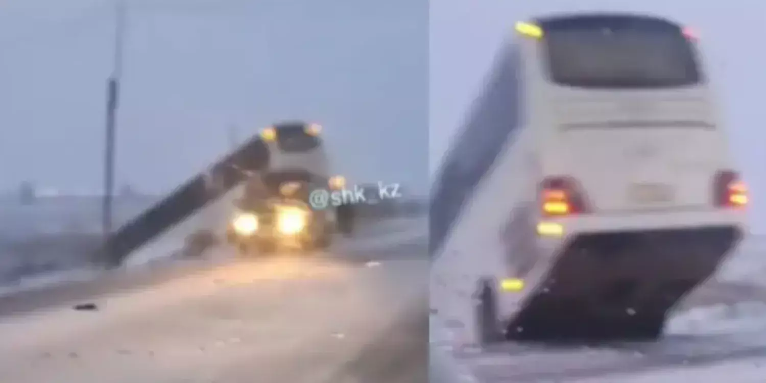 Қарағанды облысында 50 адам мінген автобус жолдан шығып кетті