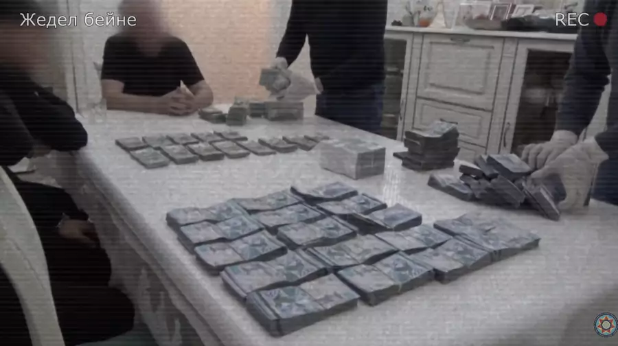 БҚО-да Мемлекеттік кірістер департаментінің басқарма басшыларының бірі ұсталды