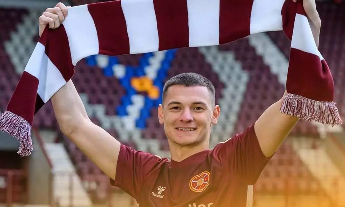 Ислам Чеснокотың "Хартстағы" жалақысы белгілі болды