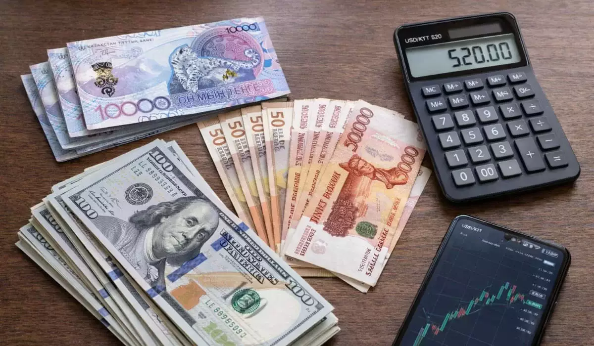 Курсы валют в банках Казахстана на 12 января: где выгоднее доллар, евро и рубль
