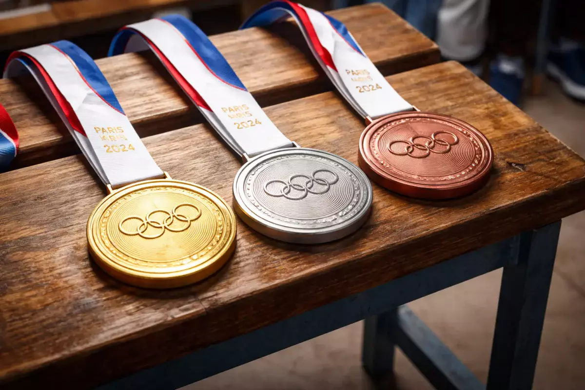 Минтуризма отказалось раскрывать стоимость олимпийской формы, сшитой фирмой с корнями на Кипре