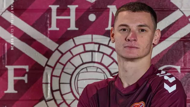 Тренер "Хартса" проигнорировал Чеснокова: когда теперь случится дебют?