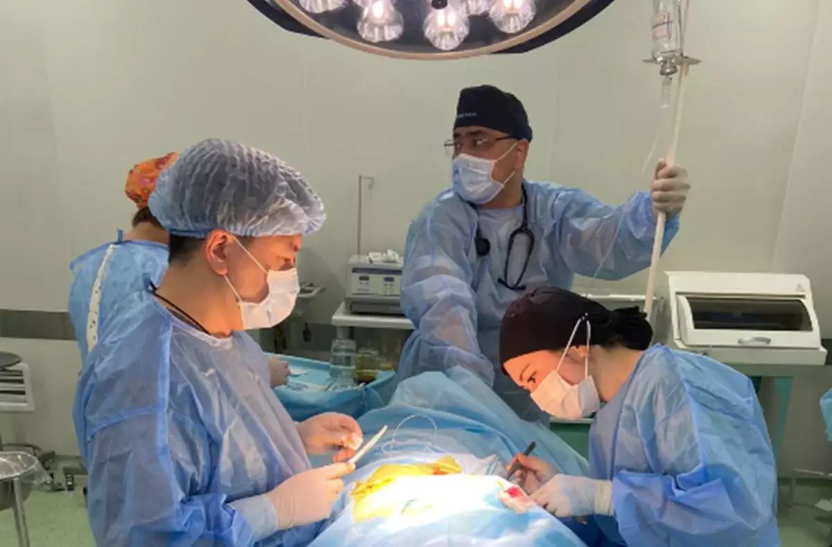 Новый этап детской нейрохирургии: в Алматы внедрён мировой метод лечения spina bifida