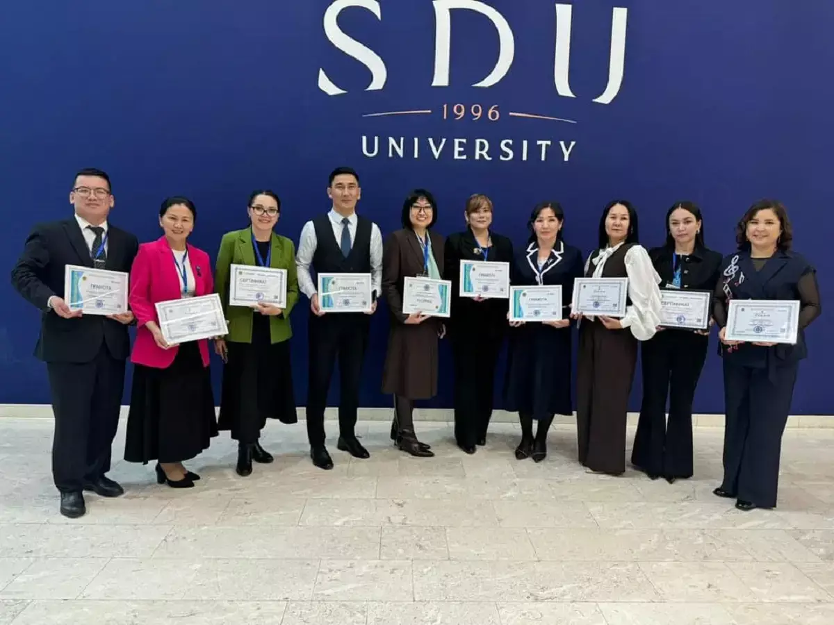 Учителя из Мангистау завоевали призовые места на республиканском конкурсе - новости на Lada.kz 12.01.2026