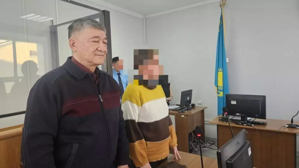 Қостанайда қазақтарды қорлаған әйел екі жылға сотталды