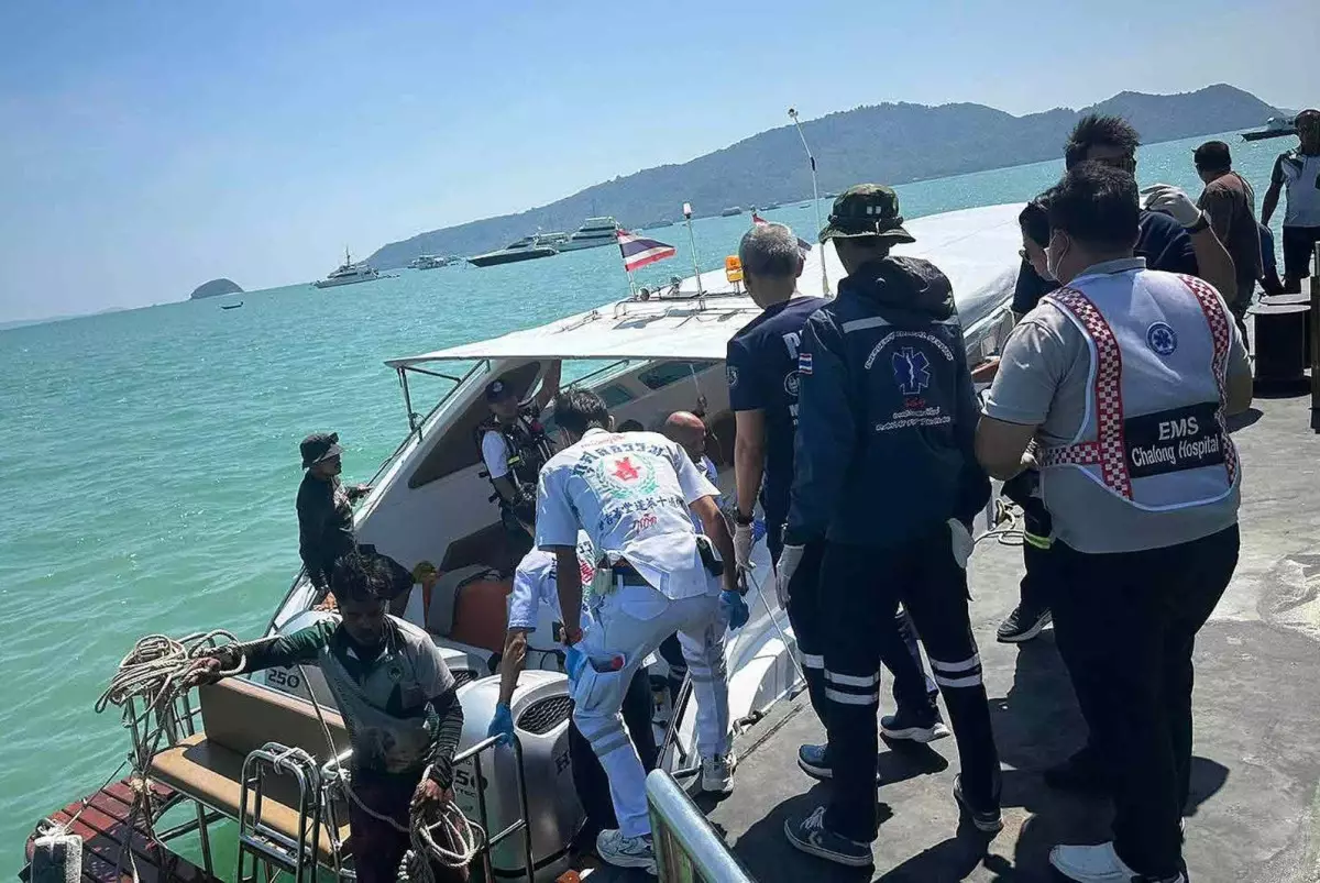 Катер с туристами из Казахстана затонул у побережья Пхукета