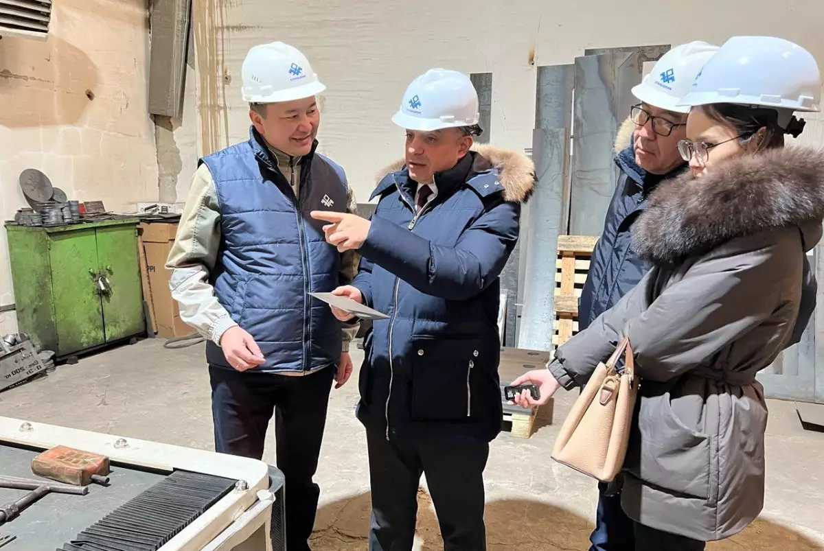 Депутат Мажилиса ознакомился с проблемами обрабатывающей промышленности