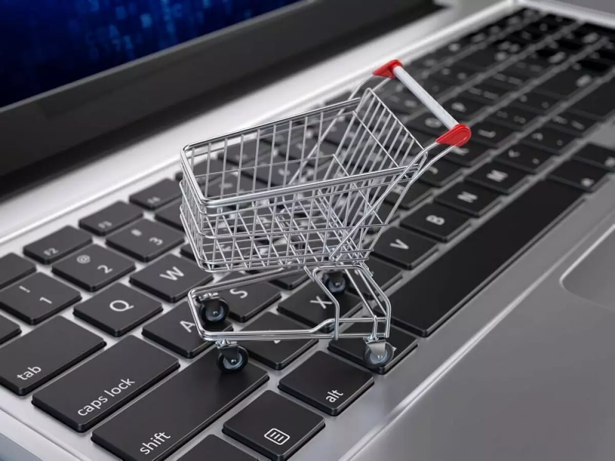 Онлайн-покупки из-за границы оформят по новым правилам