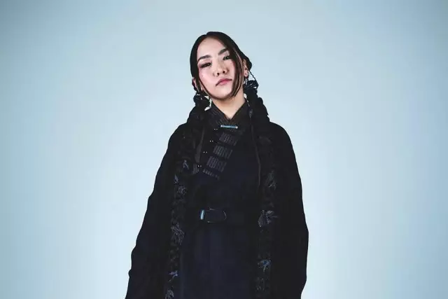 Yenlik Colors жобасына қатысатын алғашқы қазақстандық әнші болады