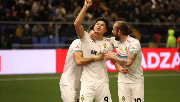 Поколение Дастана: кто из игроков младше Сатпаева играет в этом сезоне АПЛ?