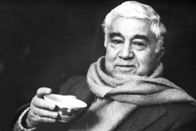 Әзиз Несин. Қалыңдық пен күйеу жігіт