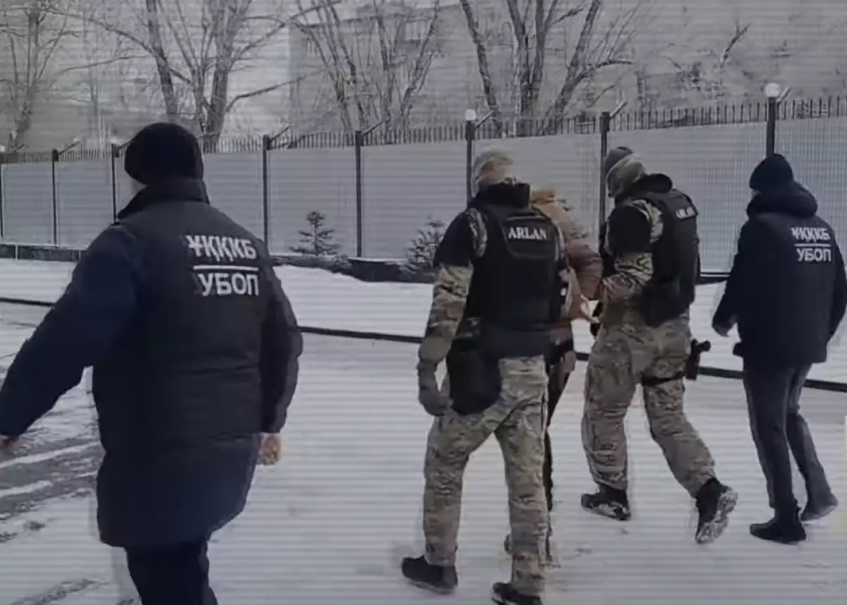 Дети стали жертвами вымогателей в Караганде