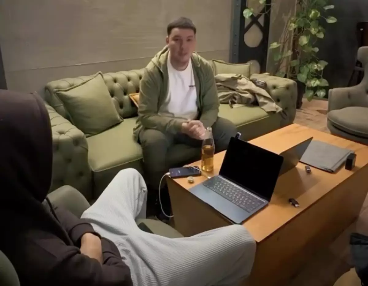 «Дәлелмен аты-жөнін жариялаймын»: Атыраулық хакер өзіне қысым көрсеткендерді көпшілікке әшкерелейтінін айтты