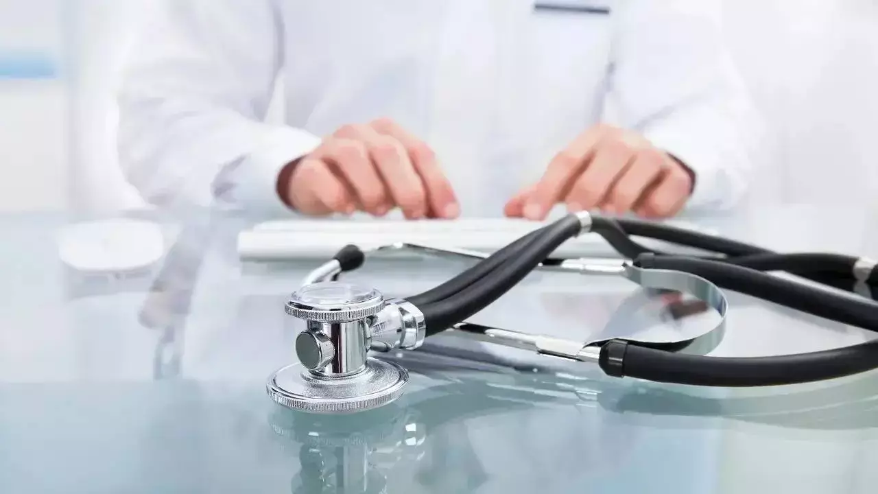 Қазақстанда зейнетақыны емге алу тоқтатылды: Билік жаңа шектеулер енгізіп жатыр