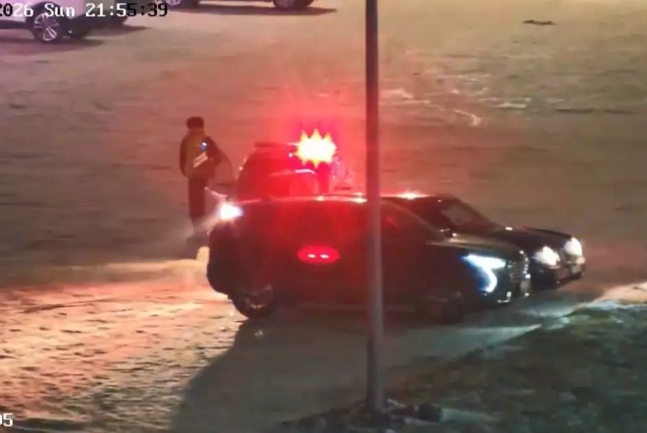 Опасный дрифт с "ватрушкой" устроил 19-летний водитель в Кокшетау