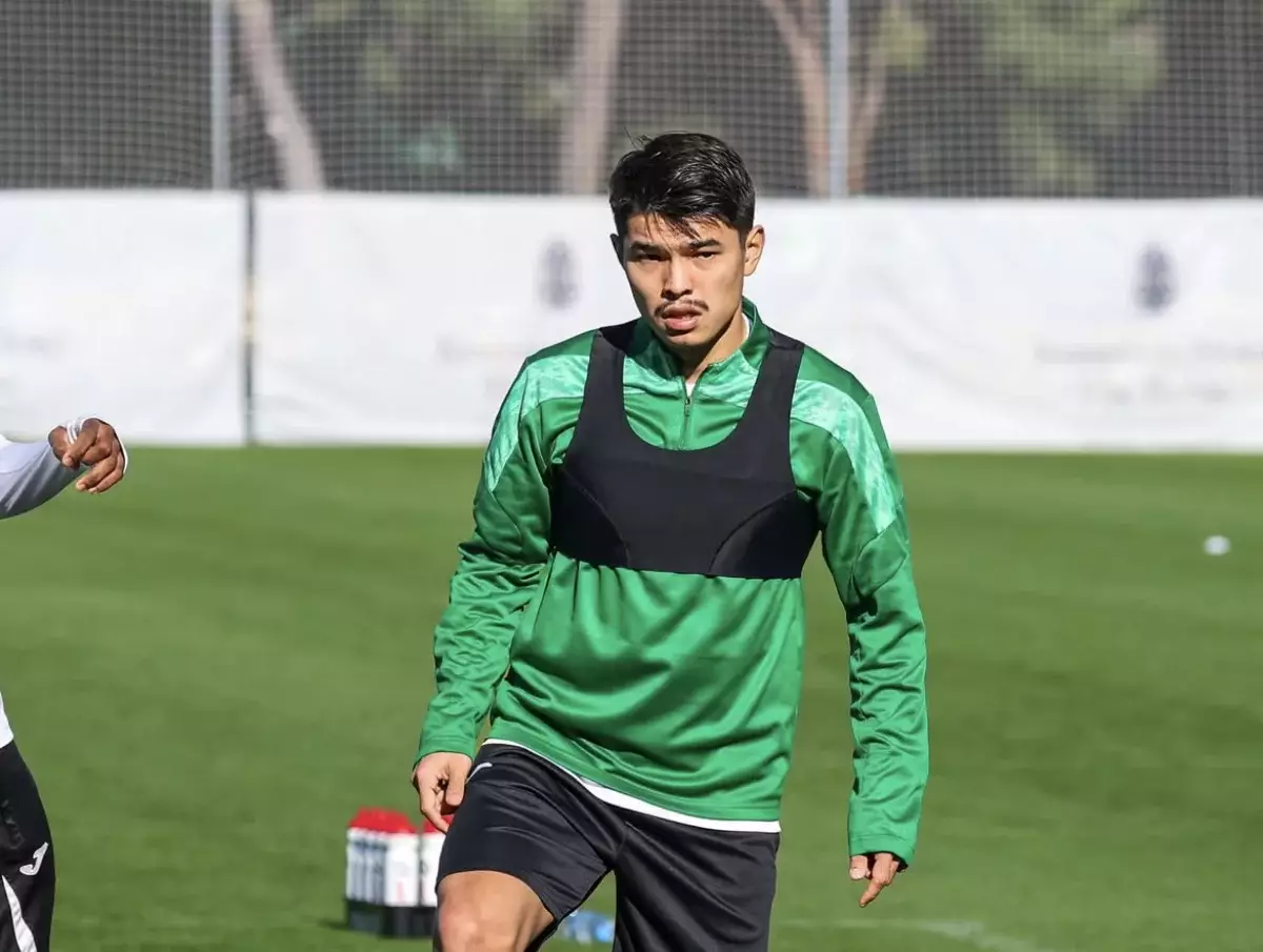 Ғалымжан Кенжебек: “Черчесов хабарласқанда таңдауым “Ахмат” болатынын түсіндім”